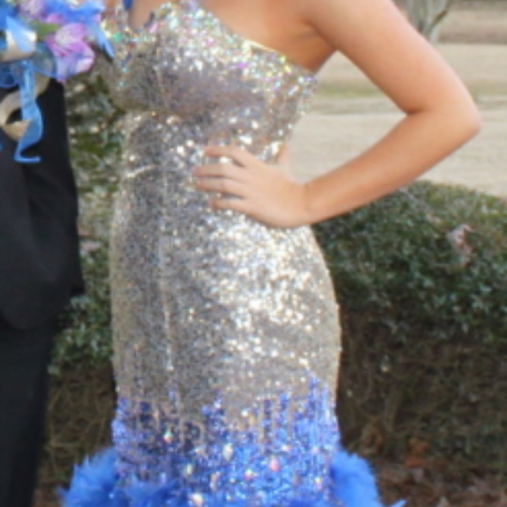 Mac Duggal long mermaid style dress